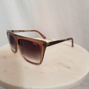 QUAY Australia Sunglasses OTL II Oversized Coffee/Brown Translucent